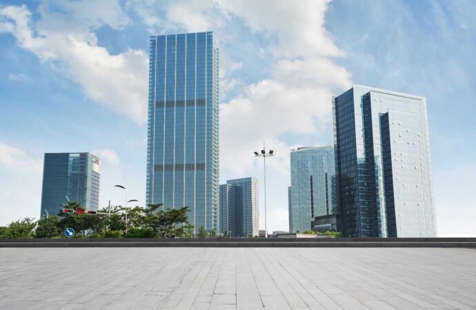 Commercial Real Estate Soars in 2024, Gurugram and Noida Lead the Way